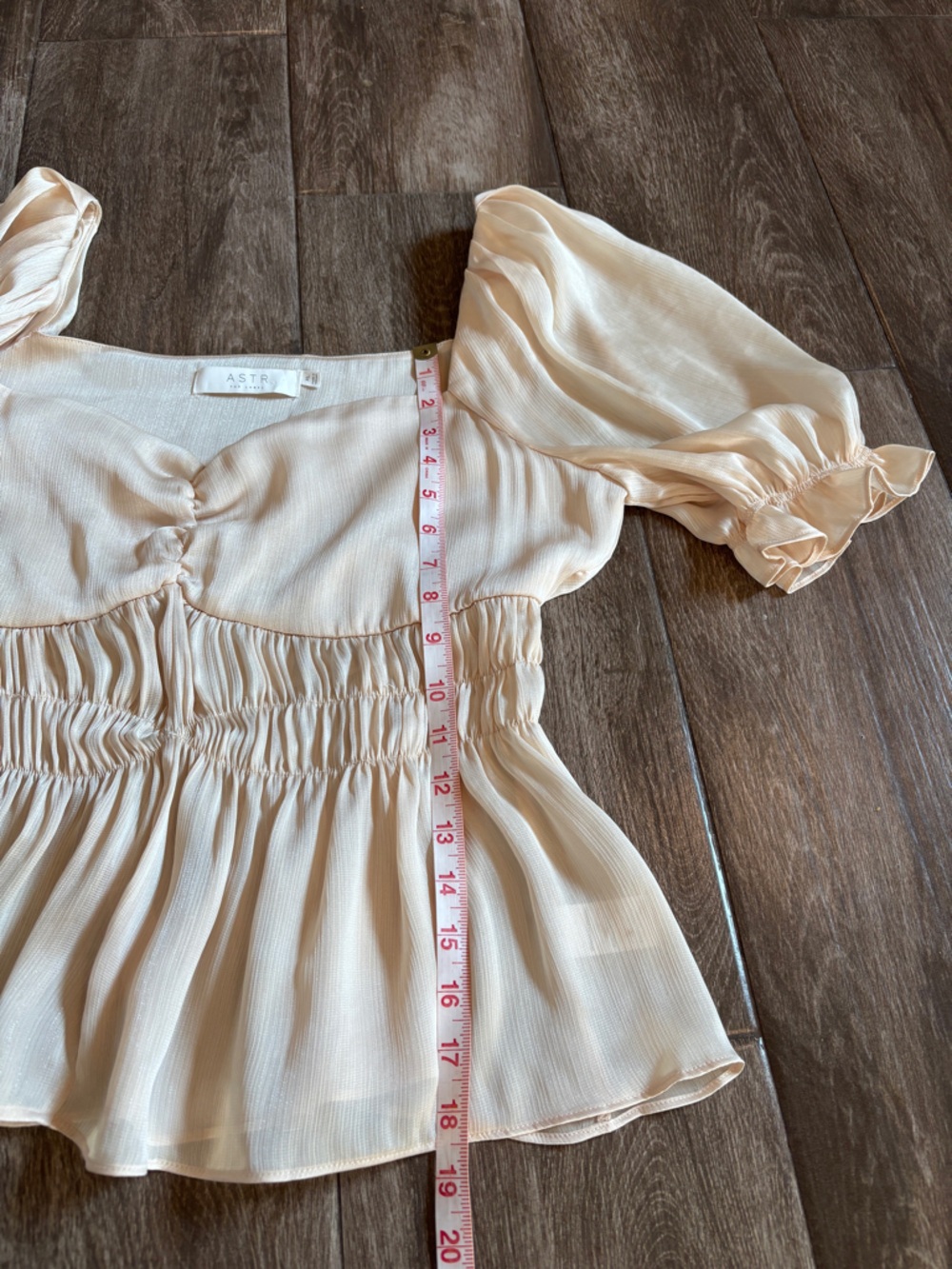ASTR Blush Beige Smocked Peplum Puff-Sleeve Top Coquette Babydoll EUC - Picture 8 of 9